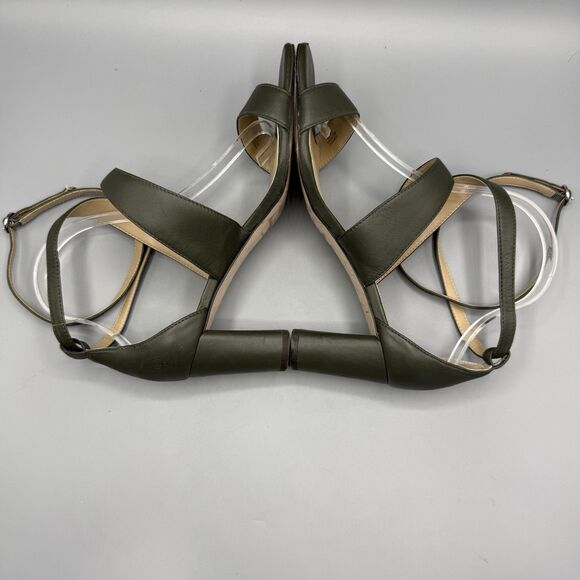Ann Taylor Women Green Leather Block Heel Buckle Open Toe Sandals Size 7.5 M - Picture 8 of 9